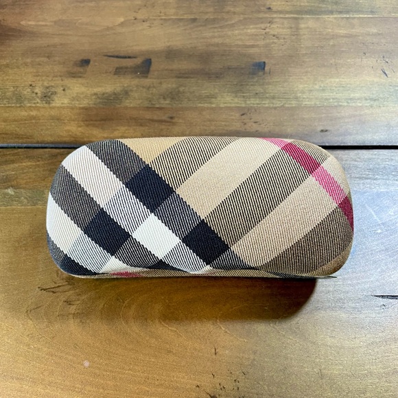 Burberry Sunglasses B 4051 - Picture 11 of 14